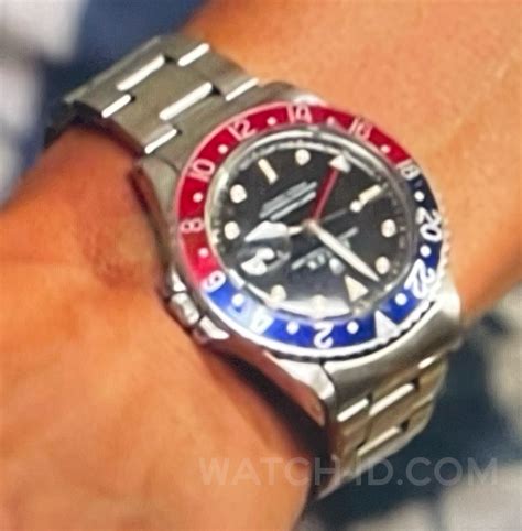 jay hernandez magnum rolex|magnum pi Rolex.